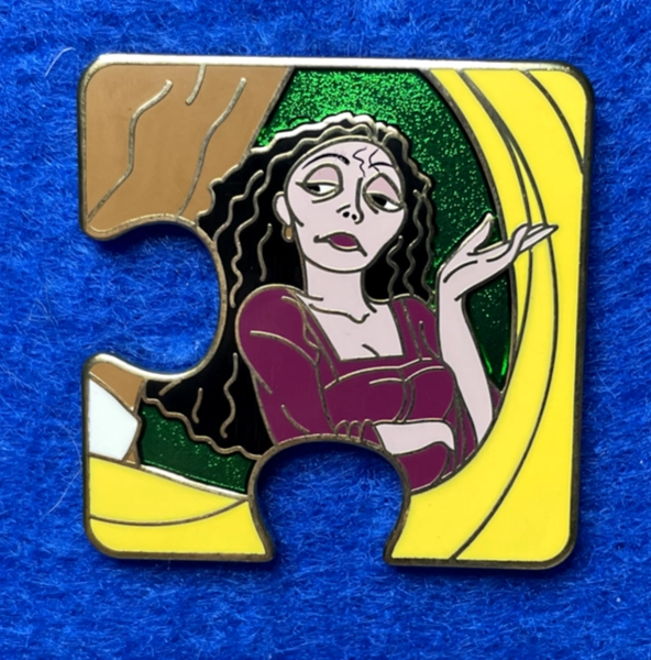 Disney Tangled Character Connection Mystery Puzzle MOTHER GOTHEL LE 900 Pin