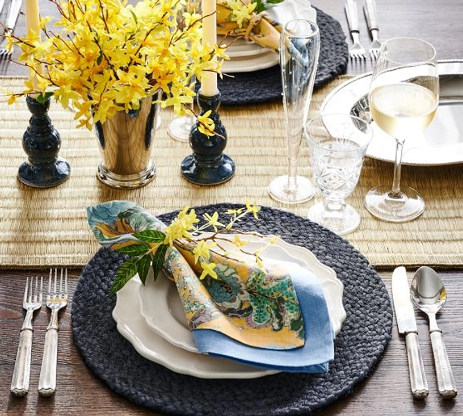 Heirloom Stoneware Dinnerware Collection