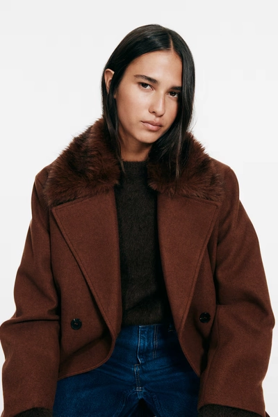 Pea Coat with Fluffy Collar - Brown