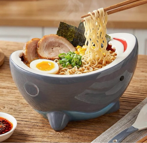 Amazon.com: 40 oz Large Shark Ramen Bowl Dish for Home Decor, Decorative Key Bowls for Entryway Table Cute Ceramic Snack Soup Candy Serving Bowls, Handmade Fruit Bowl for Kitchen Counter, Unique Funny Shark Gifts : Home & Kitchen