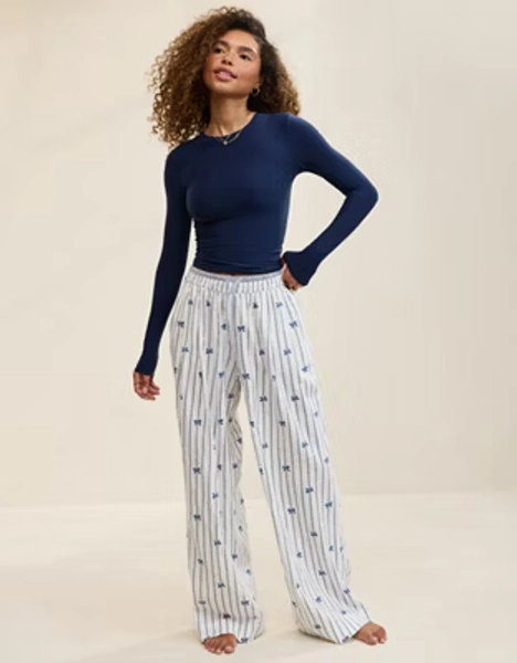 SMOOTHEZ Long Sleeve Crew T-Shirt | Aerie