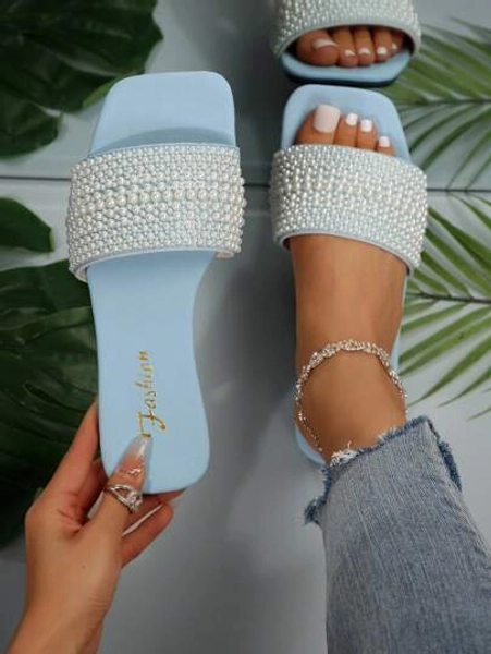 Large Size Women's Light Blue Pearl Decorated Flat Sandal, 5 Sizes Of Gradient Pearl Design, Lightweight Casual Summer Non-Slip Slippers (Size 35-43)