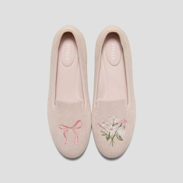Mocassins brodés à bout rond (Audrey), Or rose, EU43 | VIVAIA