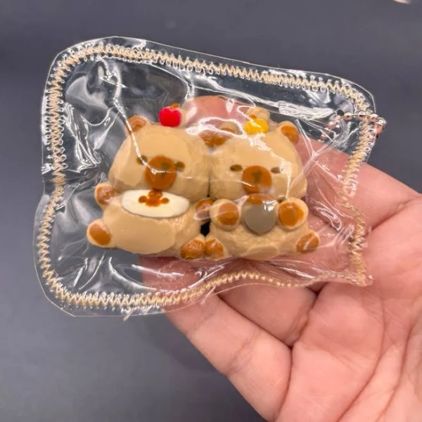 Capybara twins set mini taba squishy keychain
