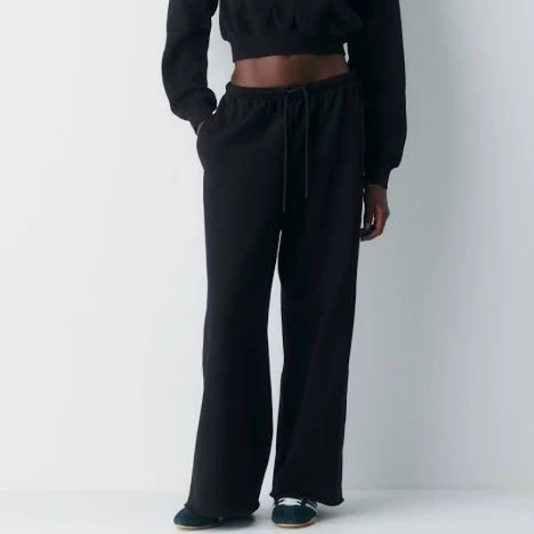 Aritzia Cozy Sweatfleece Mega Flutter Sweatpants