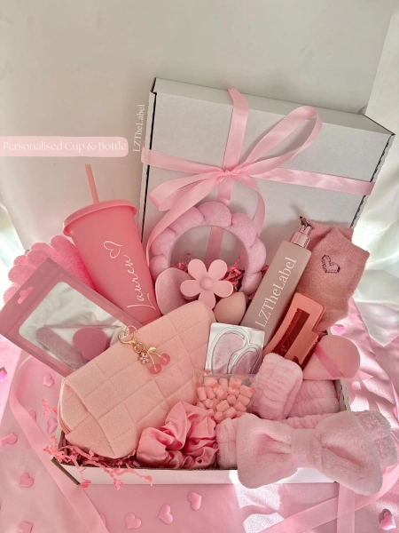 Personalised Pink Hamper Gift Box // Girls Birthday Hamper, Spa Treat, Self Care Present // Gift for Her // Friends // Valentines Galentines