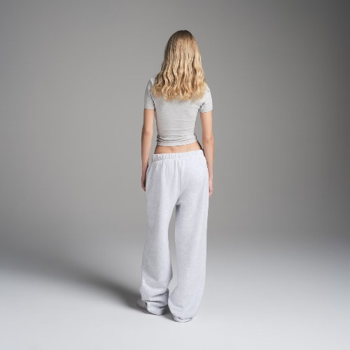 Classic Straight Leg Pant