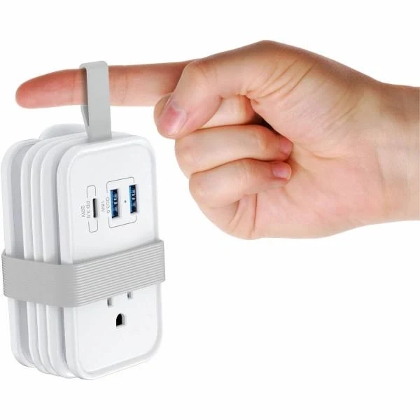 Uncaged Ergonomics Travel Power Strip
