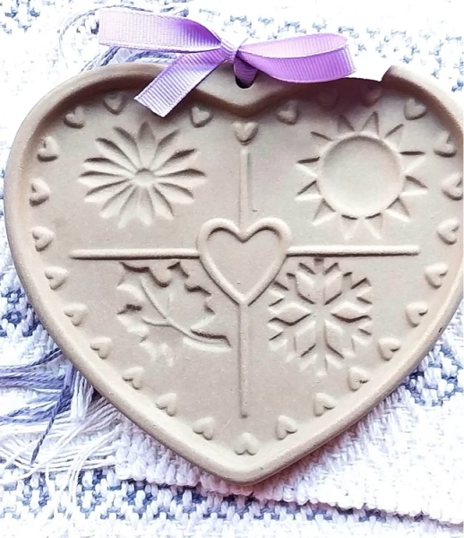 Vintage Pampered Chef Heart Shaped Cookie Molds