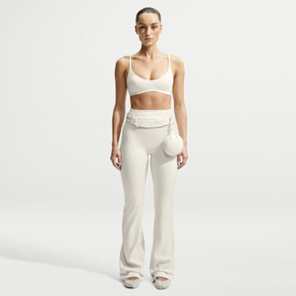 NikeSKIMS Matte Women's High-Waisted Slim Flared Leggings