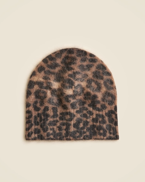 Brushed cashmere beanie in leopard print