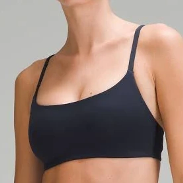 Lululemon Women's Wunder Train Strappy Racer Bra with Light Support