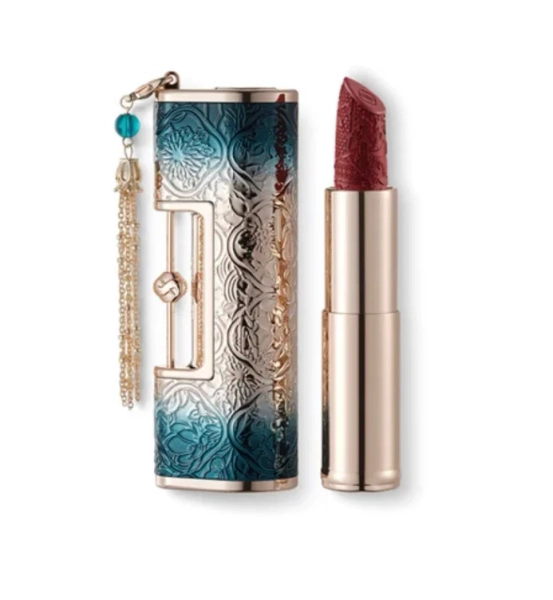 Blooming Rouge Love Lock Lipstick