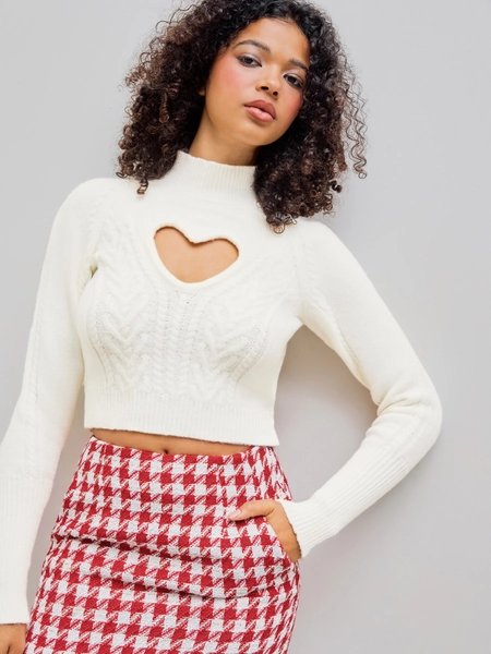 High Neck Heart Detail Knitted Long Sleeve Crop Top