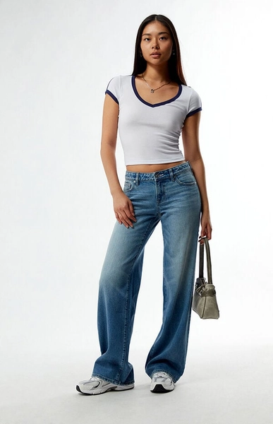 Zoe Low Rise Girlfriend Jeans Medium Blue