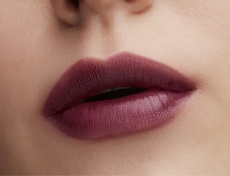 Lustreglass Sheer-Shine Lipstick - Succumb to plum