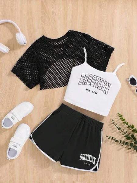 SHEIN Teen Girls Letter Print Tank Top and Shorts Set
