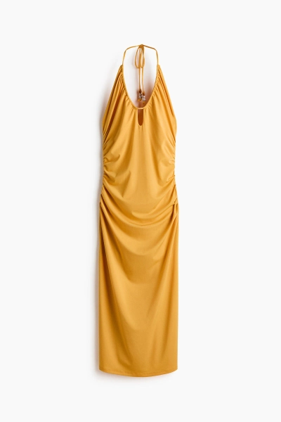 Vestido halter drapeado