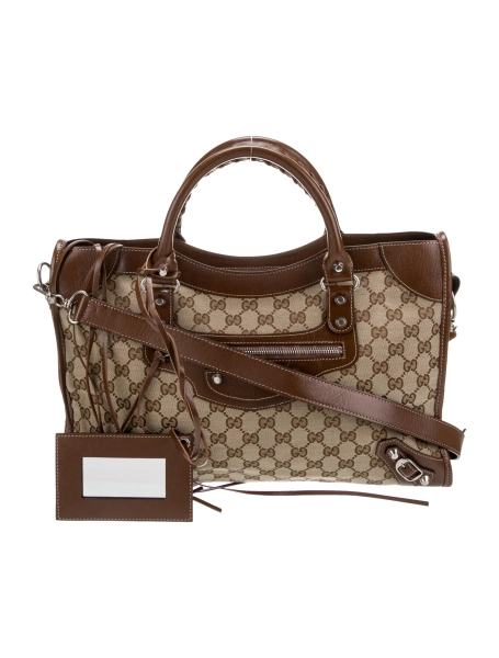 GG Supreme Top Handle Bag