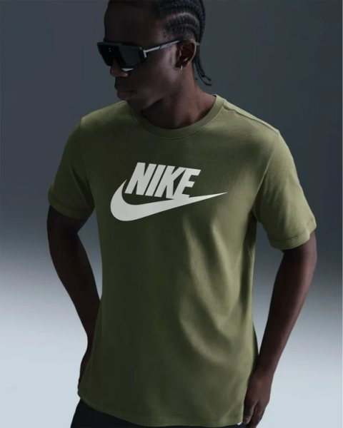 Green Nike Sportswear Men's T-Shirt