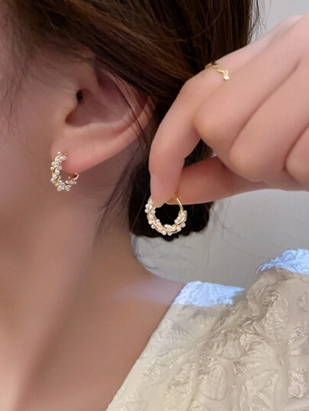 1 Paio (2 pezzi) Orecchini finti, eleganti, con perle finte, stile coreano fresco e dolce, adatti per l'autunno/inverno, per donne