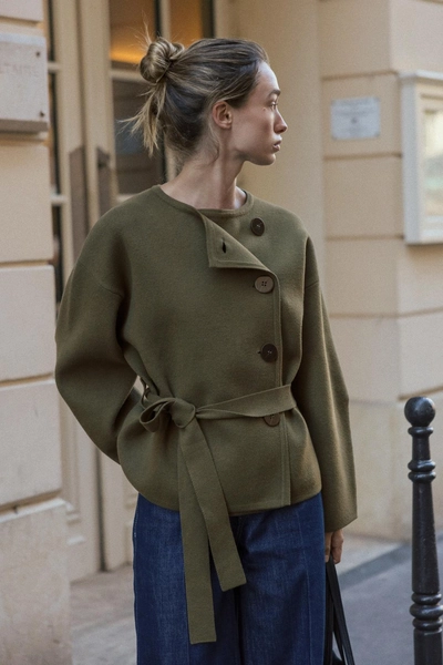 CHAQUETA PUNTO CINTURÓN