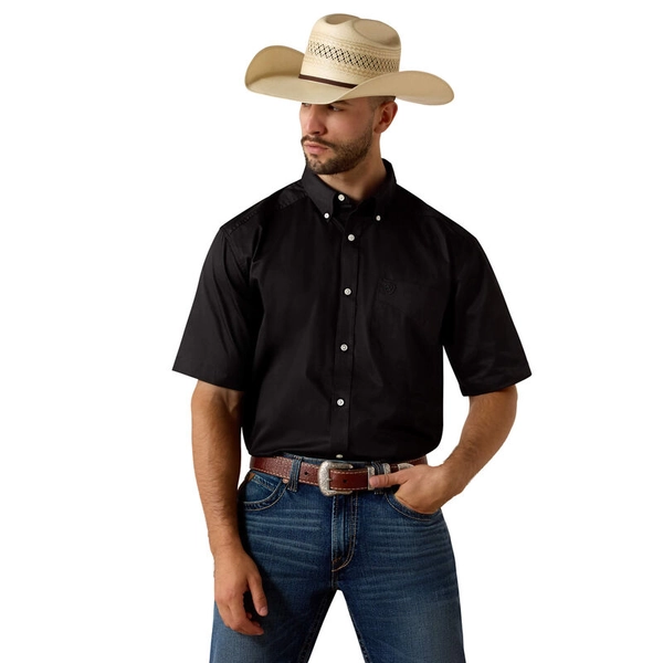 Lightweight Twill Classic Fit Shirt