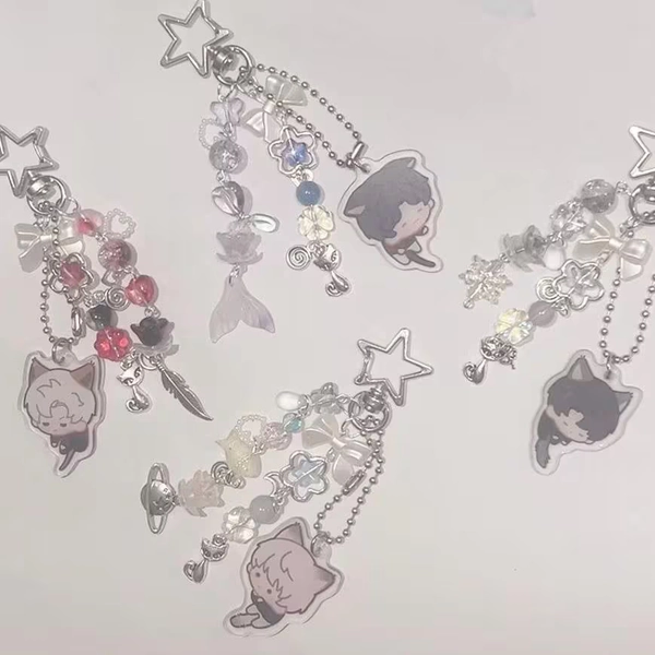 love and deepspace chibi kitty keychain