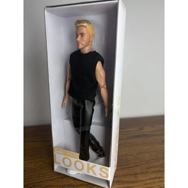 Barbie Signature Looks Model #5 Ken Nib