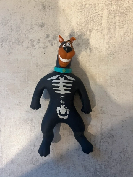 Stretch Skeleton Scooby Doo
