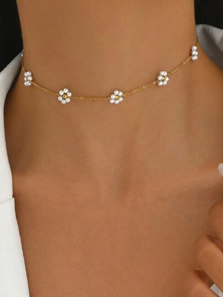 1 pezzo Elegante collana con pendente a fiore bianco a 6 petali con catena color oro, gioiello floreale adatto per uso quotidiano, vacanze, feste, appuntamenti
