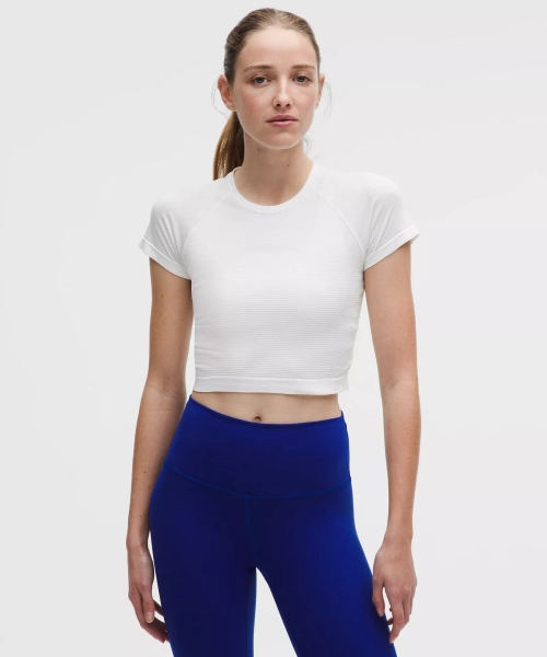 Swiftly Tech Cropped Short-Sleeve Shirt 2.0 - White/White - 18