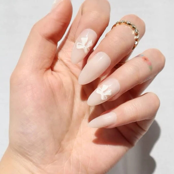 Nail Reformation Press On Nails Silk Bow