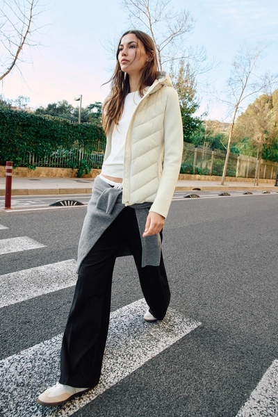 CONTRAST PUFFER JACKET