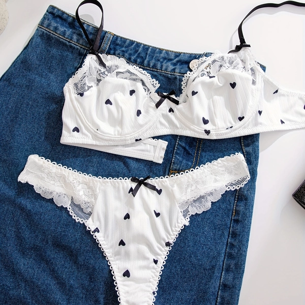 Lace-trimmed Heart-print Bra Set for Women