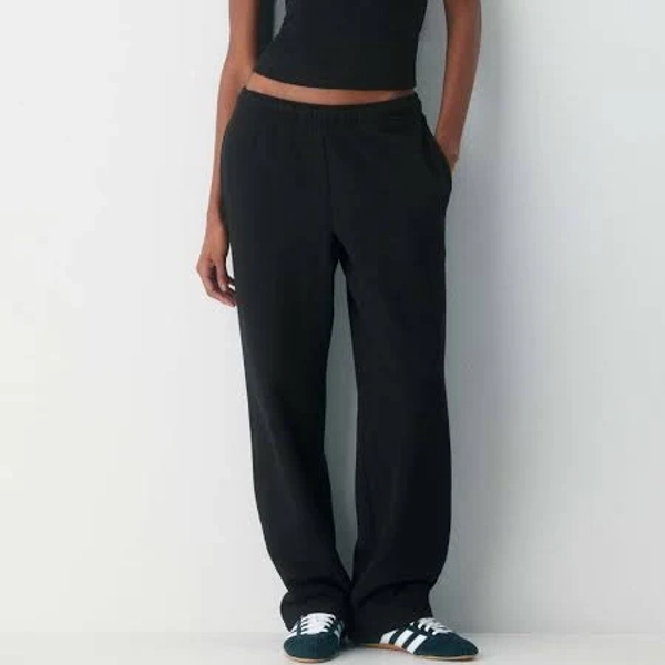 Aritzia Cozy Sweatfleece Mega Straight Sweatpants