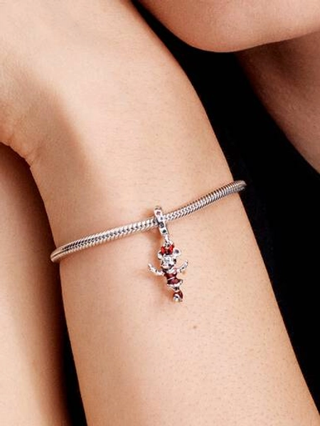 Minnie Mouse Ice Skating Dangle Charm | Pendant | Sterling silver | Pandora US