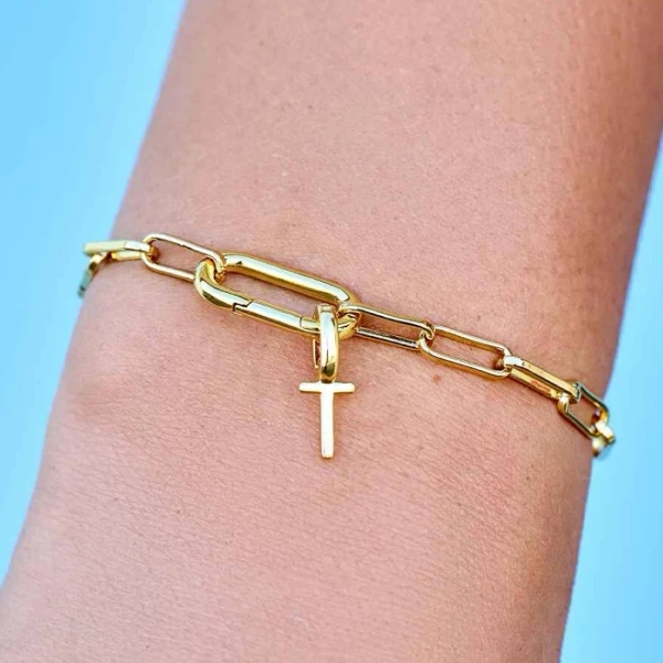 Women PURA VIDA Harper Oval Charm Chain Bracelet