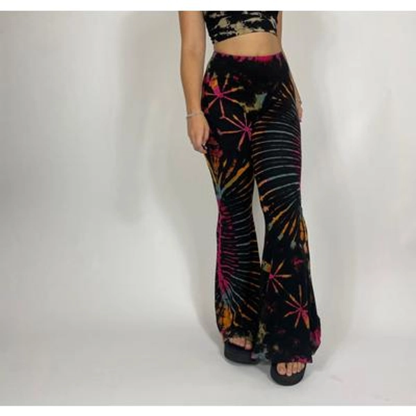 Black Tie Dye Flare Yoga Pants: 70s Hippie Style