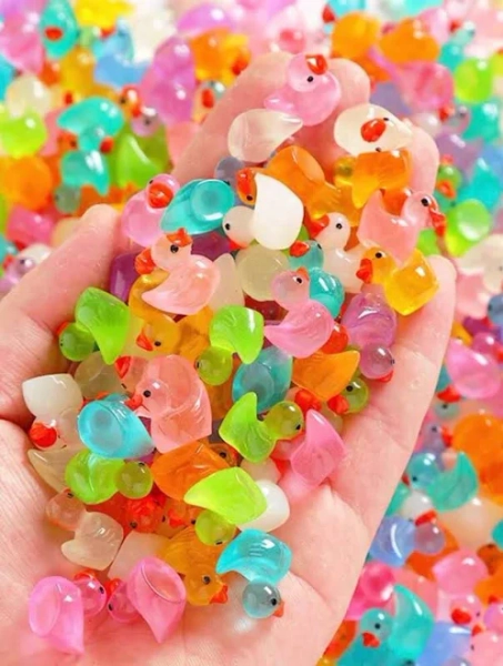 Mini luminous resin ducks, glow in the dark ducks
