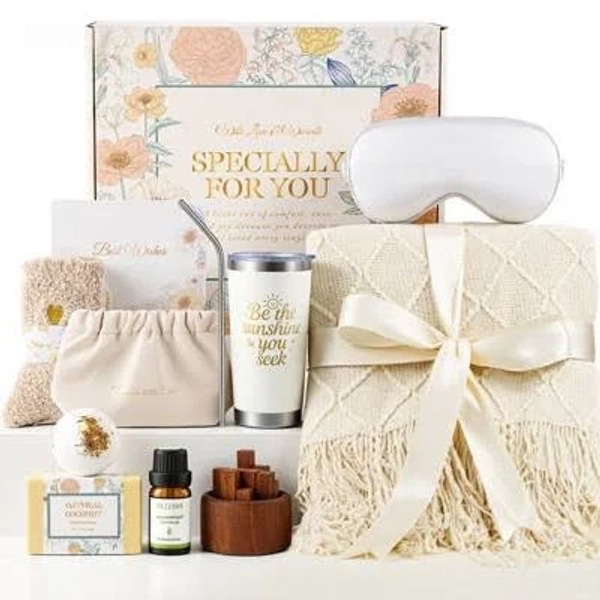 Yeerswag Warm Care Gift Box