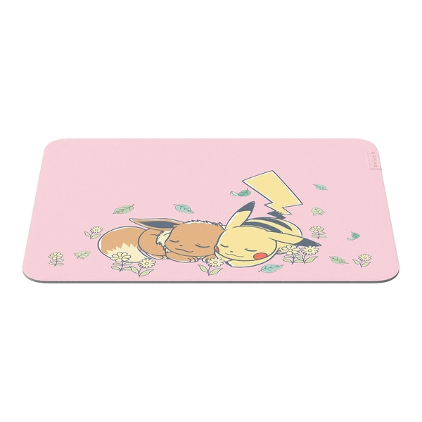 ���� RAZER GIGANTUS V2 Medium Pikachu/Eevee - �139