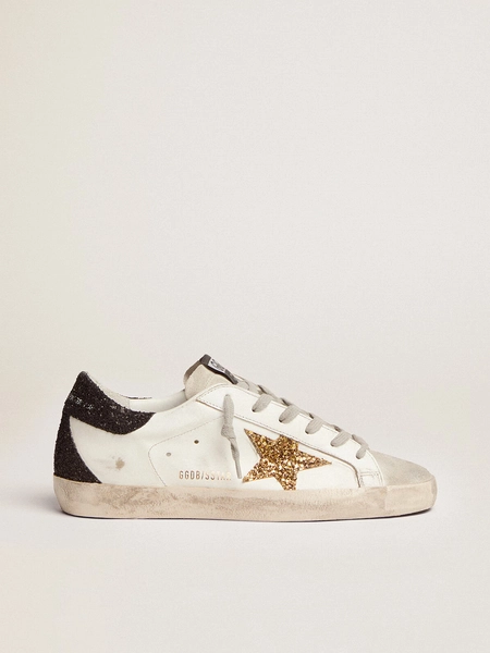 Super-Star femme en cuir nappa avec étoile à paillettes dorées et contrefort à paillettes noires