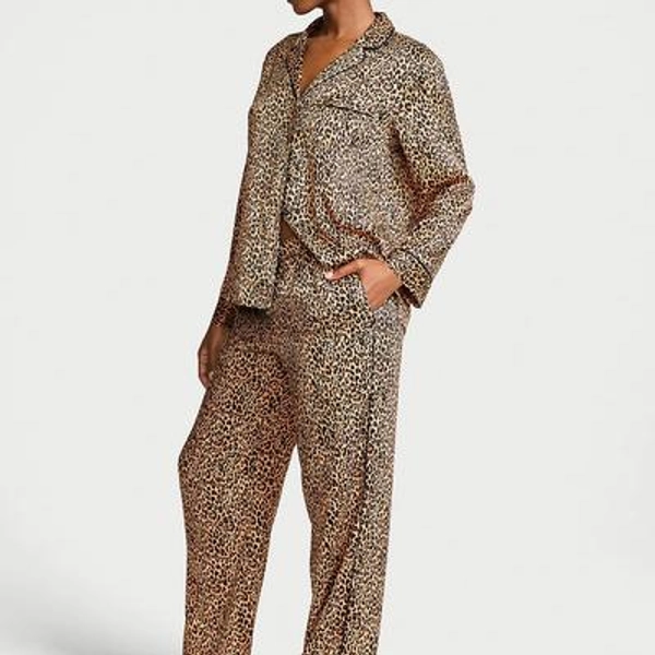 Women's Victoria's Secret Glazed Satin Long Pajama Set