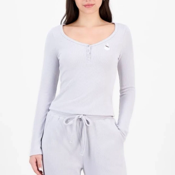 Madden Girl Juniors' Hacci Embroidered Long-Sleeve Henley