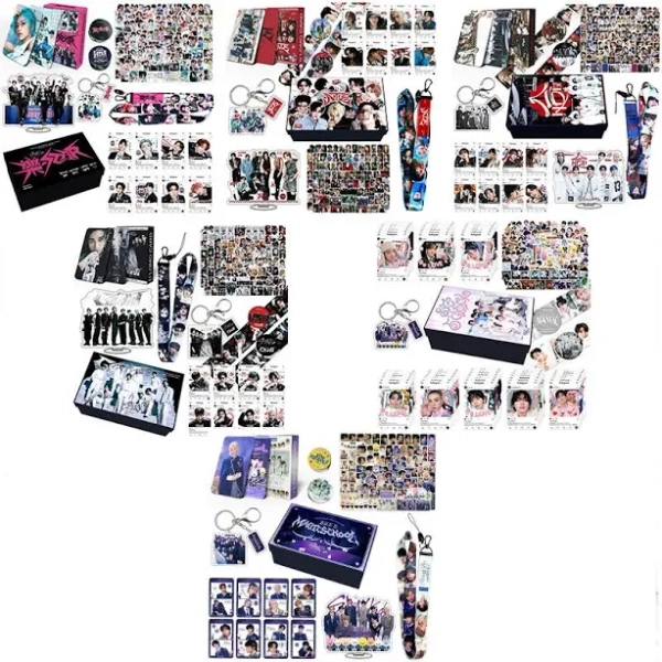KPOO New Stray Kids Gift Box Official Album KARMA Merchandise SKZOO Sticker Stand-Up Figure Hanging