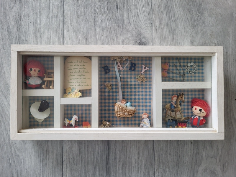 Vintage Shadow Box/ Diorama Display Case Baby Raggedy Ann Pacifier Figurines