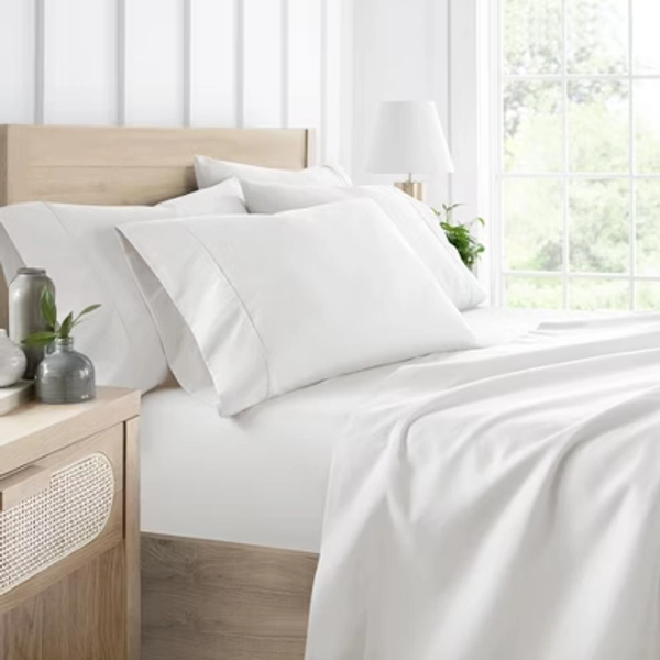 4 Piece Bed Sheet Set Solid Double Brushed Microfiber, Ultra Soft, Deep Pocket - Becky Cameron, White, Full