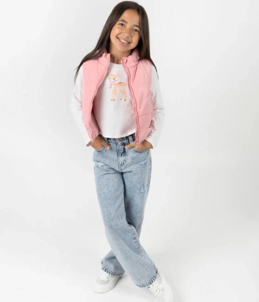 Rare Editions Girls' Tween Diva Puffer Vest, Graphic T-Shirt, and Distressed