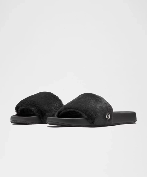 Women's Restfeel Faux Fur Slide - Black/Black/Silver - 12